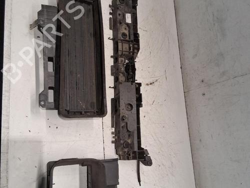 Used Front slam panel Front slam panel RENAULT CLIO IV (BH_) 1.5 dCi 75 (75 hp) 40018345 40018345