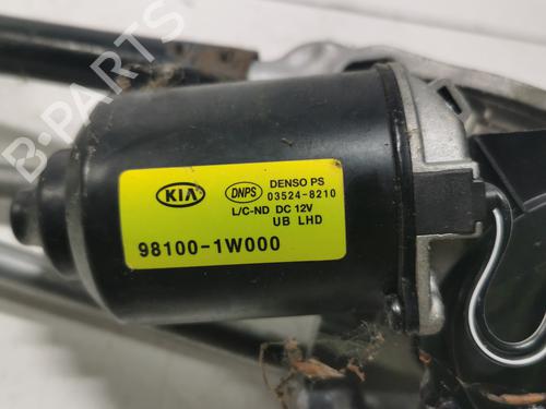 Used Front wiper motor Front wiper motor KIA RIO III (UB) 1.25 CVVT (86 hp) 36705722 36705722