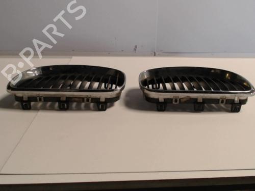 Grill Grill BMW 1 (E87) 123 d (204 hp) 36728865 36728865
