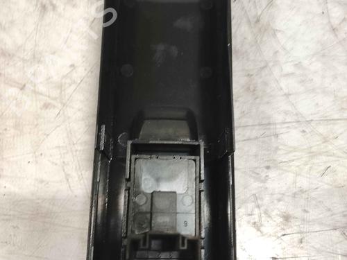 Right front window switch VW GOLF VI (5K1) | BP36713105I26 - Image 3
