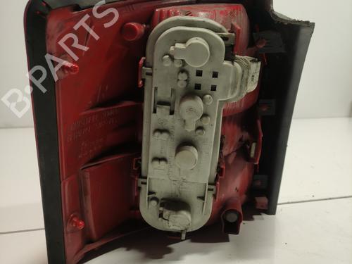 right-taillight-audi-a4-b6-avant-8e5-2000-2001-2002-2003-2004-2005-36704682 main image