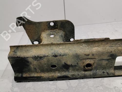 Used Rear bumper reinforcement Rear bumper reinforcement 39584585 39584585