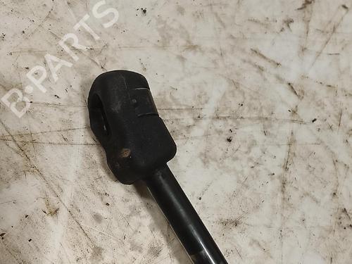 hood-lift-support-vw-eos-1f7-1f8-2006-2007-2008-2009-2010-2011-2012-2013-2014-2015-39893232 main image