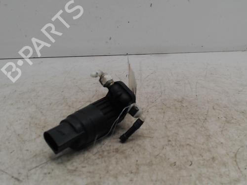 Ruitensproeierpomp Ruitensproeierpomp VW TOURAN (1T1, 1T2) [2003-2011] 36743065 36743065