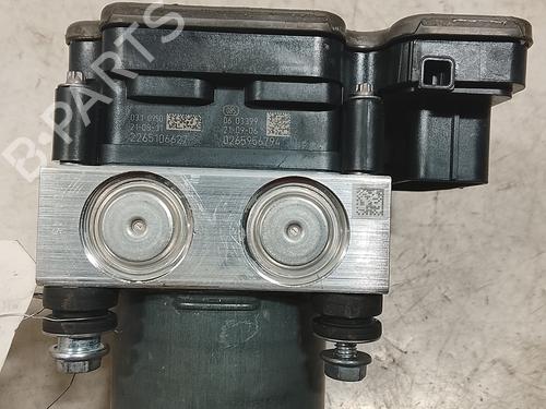 Módulo de ABS Módulo de ABS RENAULT CLIO V (B7_) 1.0 TCe 90 (B7MT) (91 hp) 36717876 36717876