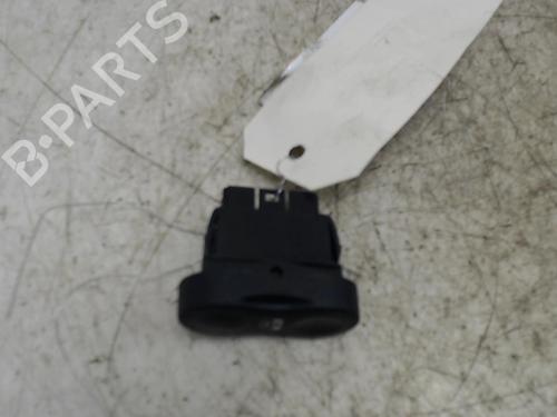 Used Right front window switch Right front window switch DACIA SANDERO 1.4 (BS0C, BS0A, BS0G, BS1F, BS0E) (75 hp) 36744093 36744093