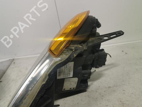 Used Right headlight Right headlight RENAULT MODUS / GRAND MODUS (F/JP0_) 1.5 dCi (FP0E, JP0E) (65 hp) 36719868 36719868