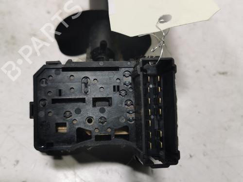 Comutador piscas / escovas Comutador piscas / escovas RENAULT MASTER II Platform/Chassis (ED/HD/UD) 3.0 dCi 140 (ED0S, UD0S, HD0S) (136 hp) 36740445 36740445