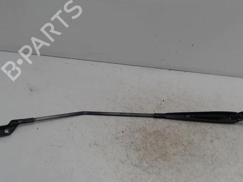 front-windshield-wiper-arm-peugeot-2008-i-cu_-2013-36736734 main image