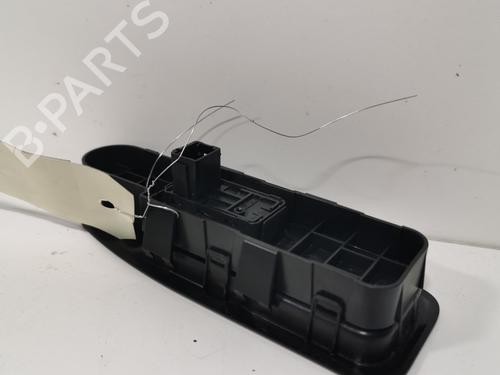 Right front window switch RENAULT CLIO III (BR0/1, CR0/1) 1.2 16V (BR02, BR0J, BR11, CR02, CR0J, CR11) | BP36705245I26 - Image 2