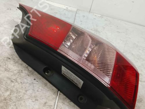 right-taillight-renault-scenic-ii-jm01_-2003-2004-2005-2006-2007-2008-2009-2010-36712436 main image