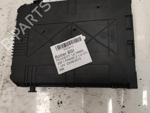 Used Fuse box Fuse box 36750747 36750747