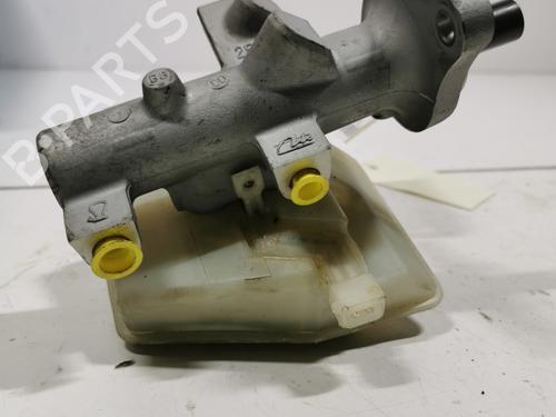 Used Brake master cylinder Brake master cylinder JAGUAR XK 8 Coupe (X100) 4.0 (363 hp) 36704339 36704339