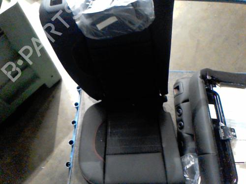 Used Rear seat Rear seat PEUGEOT 2008 I (CU_) 1.2 THP 110 / PureTech 110 (110 hp) 36730970 36730970