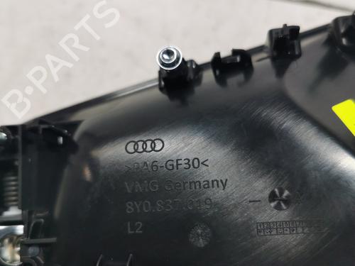 venstre-fortil-invendig-handtag-audi-a3-sportback-8ya-8yf-2019-36707261 main image