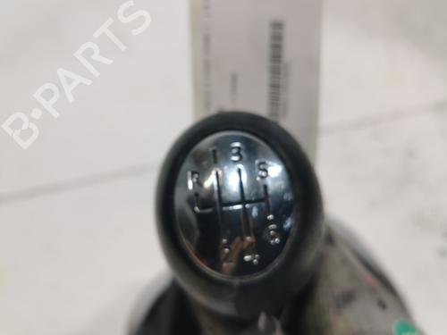 Used Shift knob Shift knob 39083773 39083773