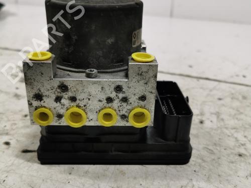 Used ABS pump ABS pump OPEL VIVARO B Platform/Chassis (X82) 1.6 CDTI (03) (120 hp) 36708201 36708201