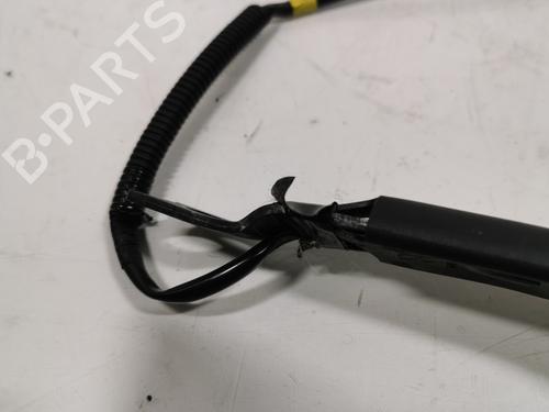 Sikkerhetsbelte-spenne Sikkerhetsbelte-spenne CITROËN C1 (PM_, PN_) 1.0 (68 hp) 37203220 37203220