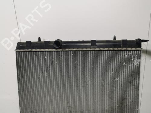 Used Water radiator Water radiator 36782533 36782533