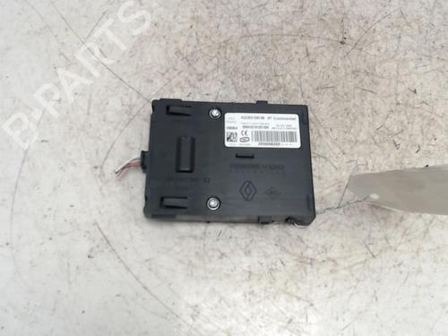 Used Card reader Card reader RENAULT MEGANE III Hatchback (BZ0/1_, B3_) 1.9 dCi (BZ0N, BZ0J) (131 hp) 36744306 36744306