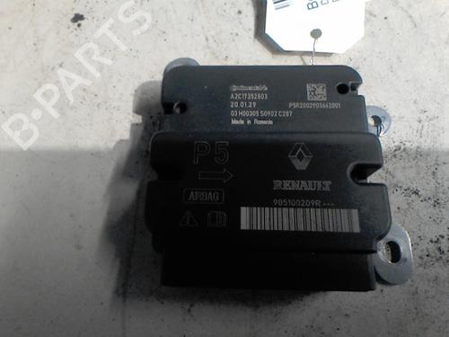 Calculateur Airbags Calculateur Airbags DACIA DUSTER (HM_) 1.5 dCi 95 (HMAF) (95 hp) 36741252 36741252