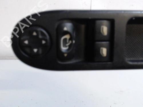 Used Left front window switch Left front window switch 37652993 37652993