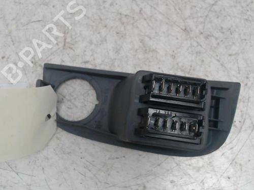 Left front window switch RENAULT MEGANE I (BA0/1_) 1.4 16V (BA0D, BA1H, BA0W, BA10) | BP36739455I27 - Image 3