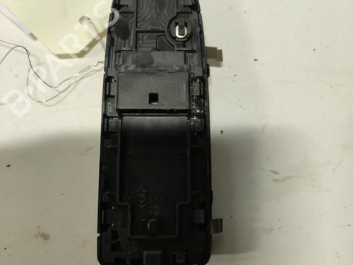 Left front window switch RENAULT CAPTUR II (HF_) TCe 90 (HFM6) | BP36751688I27 - Image 3