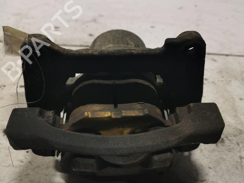 Used Left front brake caliper Left front brake caliper TOYOTA CELICA Coupe (_T23_) 1.8 16V VT-i (ZZT230_, ZZT230) (143 hp) 36708371 36708371