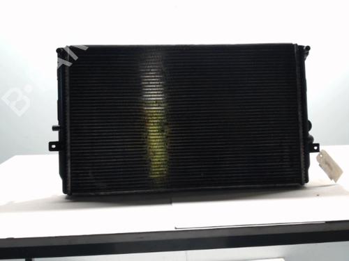 Used Water radiator Water radiator 36723793 36723793