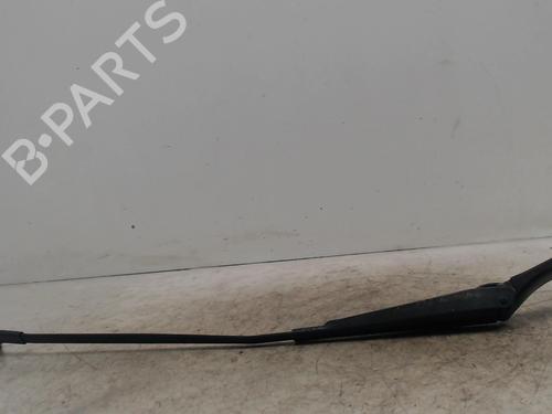 Used Front windshield wiper arm Front windshield wiper arm 36749087 36749087