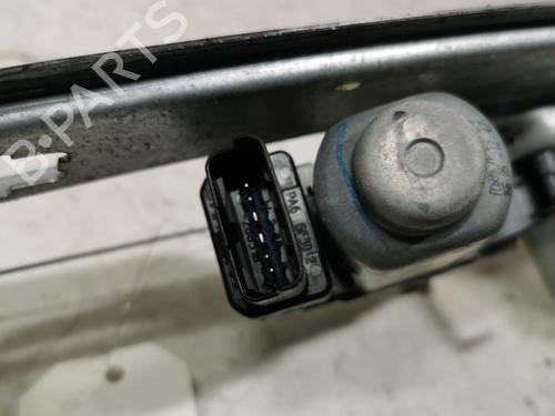 Used Front left window mechanism Front left window mechanism RENAULT SCÉNIC II (JM0/1_) 1.5 dCi (JM1E, JM16) (106 hp) 40018346 40018346