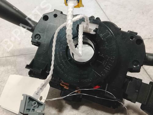 Used Steering column stalk Steering column stalk 36713950 36713950