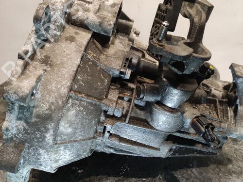 Used Gearbox Gearbox VW UP! (121, 122, BL1, BL2, BL3, 123) 1.0 (75 hp) 36708776 36708776