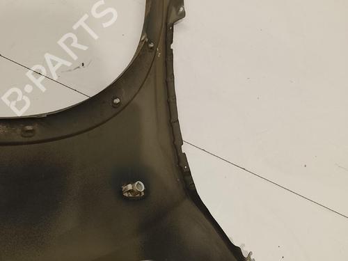 Used Left front fenders Left front fenders 37033710 37033710