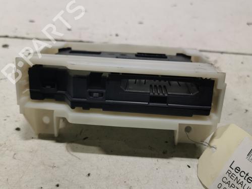 card-reader-renault-captur-i-j5_-h5_-2013-36708855 main image