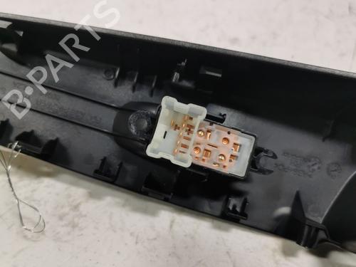 Right front window switch RENAULT ALASKAN | BP37528392I26 - Image 3