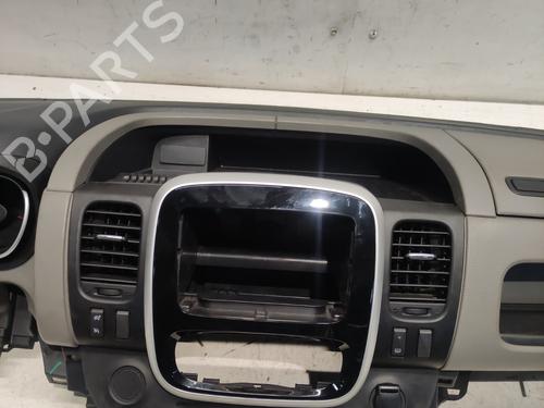 Instrumentbræt Instrumentbræt RENAULT TRAFIC III Van (FG_) 1.6 dCi 95 (FGMJ, FGMR) (95 hp) 36719527 36719527