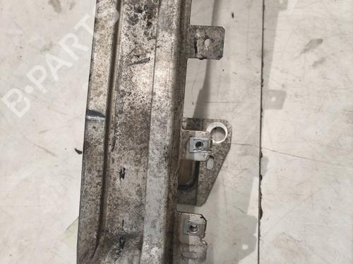 Used Front bumper reinforcement Front bumper reinforcement 36705043 36705043