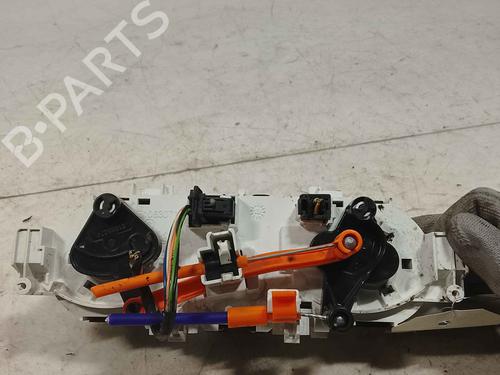 climate-control-peugeot-208-i-ca_-cc_-2012-2013-2014-2015-2016-2017-2018-2019-2020-2021-36716326 main image
