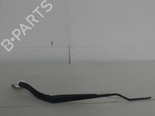 front-windshield-wiper-arm-renault-megane-iv-hatchback-b9amn_-2015-36729712 main image