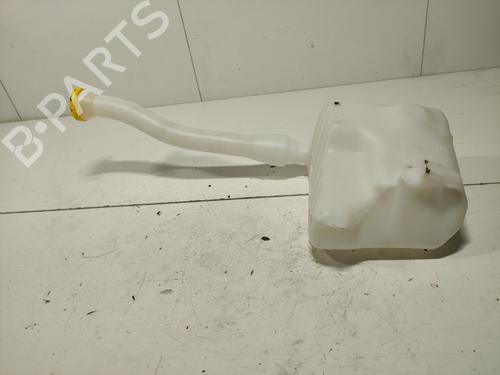 Used Windscreen washer tank Windscreen washer tank RENAULT MASTER III Platform/Chassis (EV, HV, UV) 2.3 dCi 145 RWD (UV0F, UV0E, HV0E, HV0F, HV0T, HV10,... (146 hp) 36751770 36751770