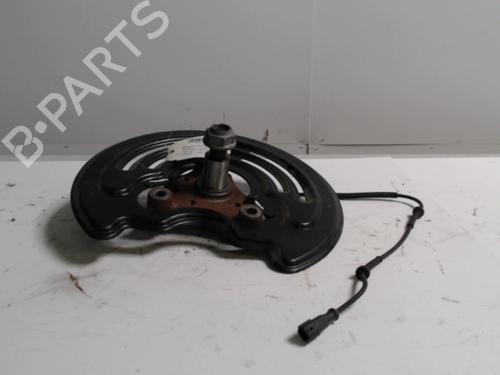 Used Right rear steering knuckle Right rear steering knuckle RENAULT TRAFIC III Platform/Chassis (EG_) 2.0 dCi 145 (EGML) (145 hp) 36725714 36725714