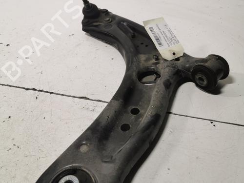 left-front-suspension-arm-vw-golf-viii-cd1-da1-2019-36708712 main image