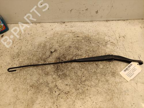 Used Front windshield wiper arm Front windshield wiper arm RENAULT MASTER III Van (FV) Z.E. (FV1Z) (77 hp) 36750584 36750584
