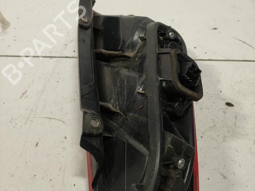 right-taillight-fiat-grande-punto-199_-2005-36704112 main image