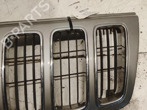 Used Grille Grille JEEP GRAND CHEROKEE II (WJ, WG) 3.1 TD 4x4 (140 hp) 40447554 40447554
