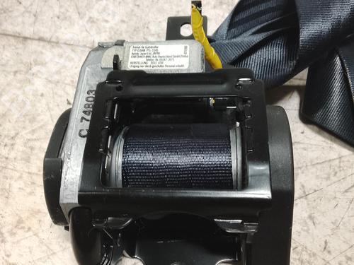 Used Front left seatbelt Front left seatbelt MITSUBISHI ASX (GA_W_) 1.8 DI-D 4WD (GA6W) (150 hp) 39663677 39663677