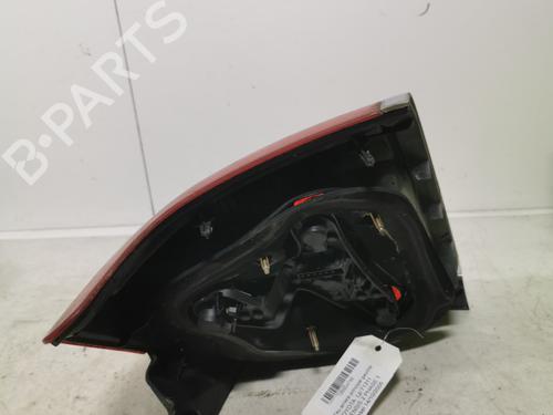 Venstre baglygte Venstre baglygte TOYOTA AVENSIS (_T25_) 2.0 D-4D (CDT250_, CDT250R) (116 hp) 36719741 36719741