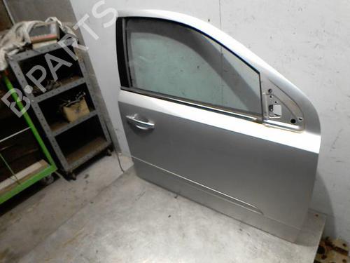 right-front-door-opel-astra-h-a04-2004-2005-2006-2007-2008-2009-2010-2011-2012-2013-2014-36745315 main image